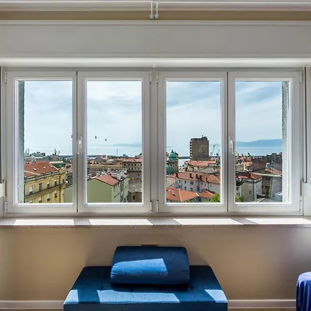 Apartment Sunset Centar *